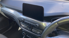 Ford Focus 1.0 EcoBoost 125 Titanium 5dr Auto Petrol Hatchback